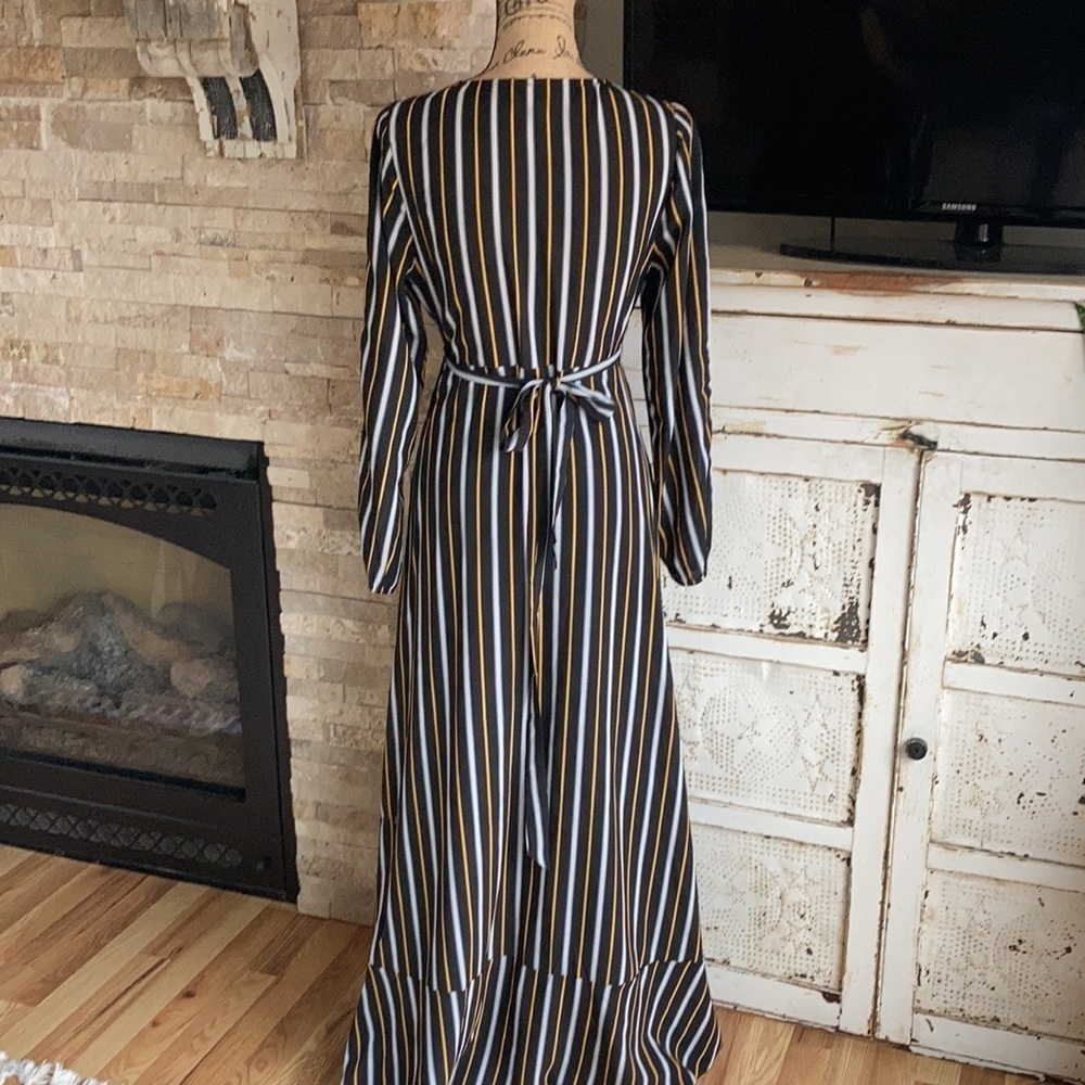 Jane Plus One black and gold pinstripe long cut out sleeve maxi wrap dress - Picture 13 of 16